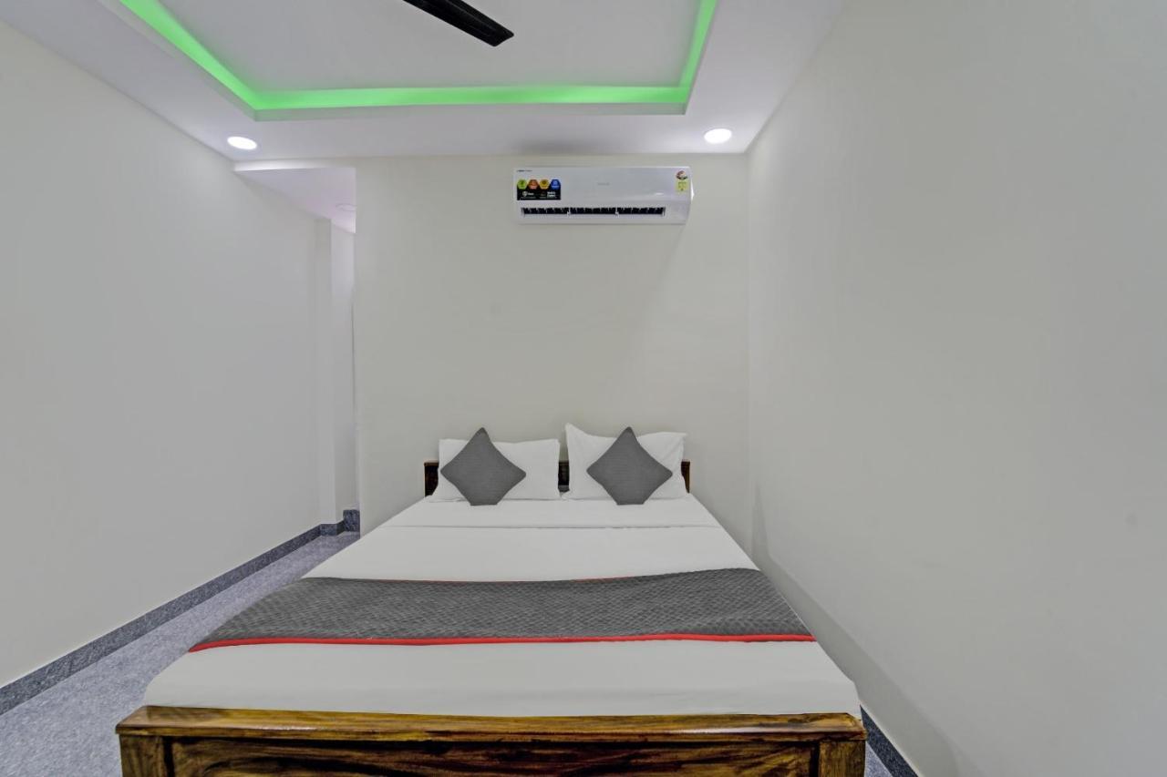 Super Townhouse 1096 Hotel Redfox Nungambakkam Near Apollo & Shankar Nethralaya Hospital Chennai Dış mekan fotoğraf